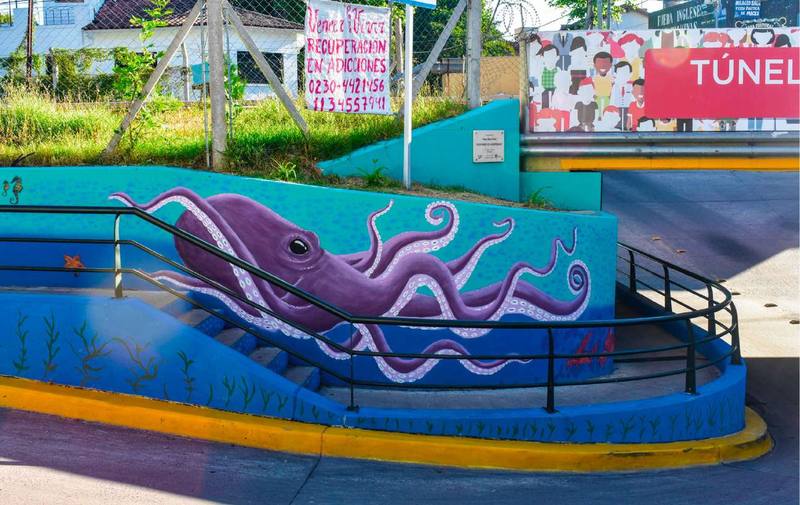 Down the Ocean mural by Cundo Marchi in Bicentennial Tunnel, Tigre, Buenos Aires, Argentina, view 2