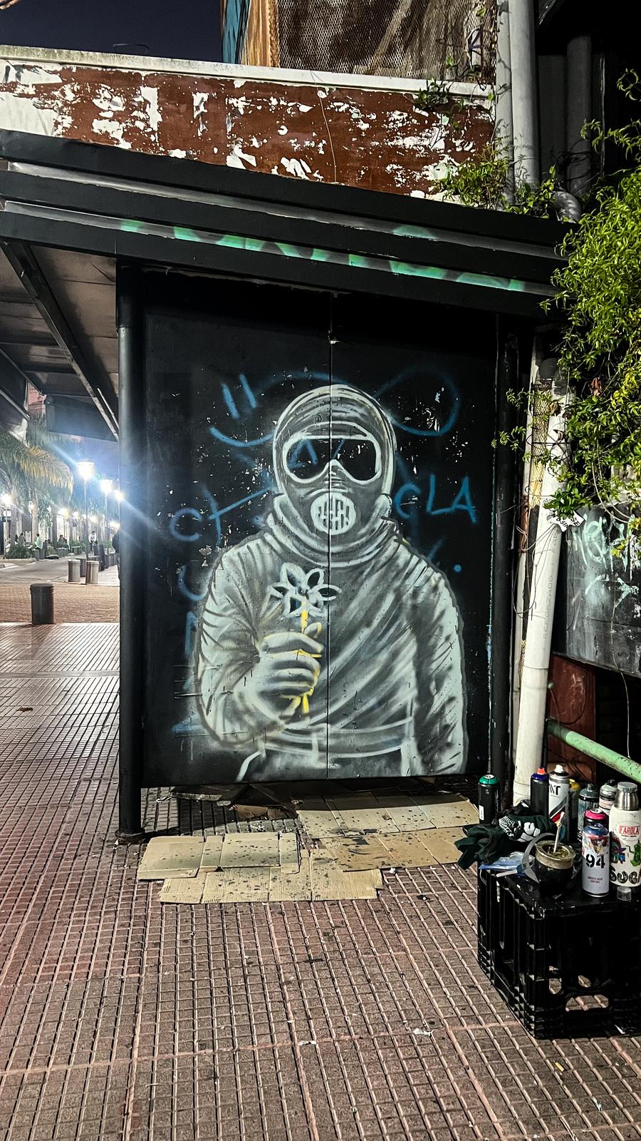 El Eternauta mural by Cundo Marchi in Buenos Aires, Argentina, view 2