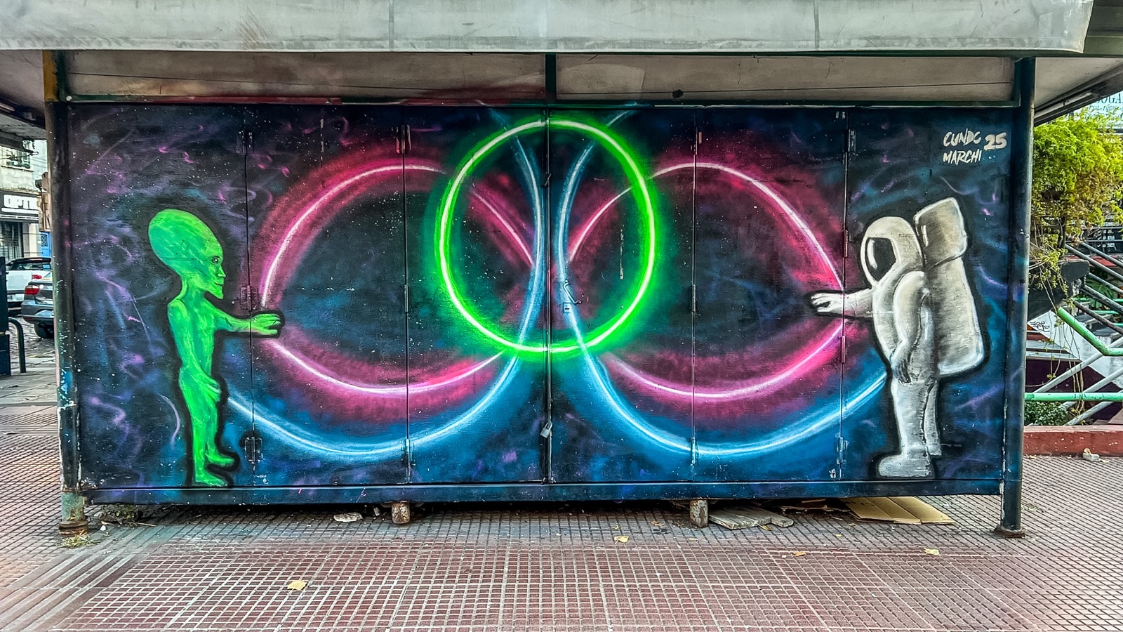 Universe Citizens mural in San Fernando