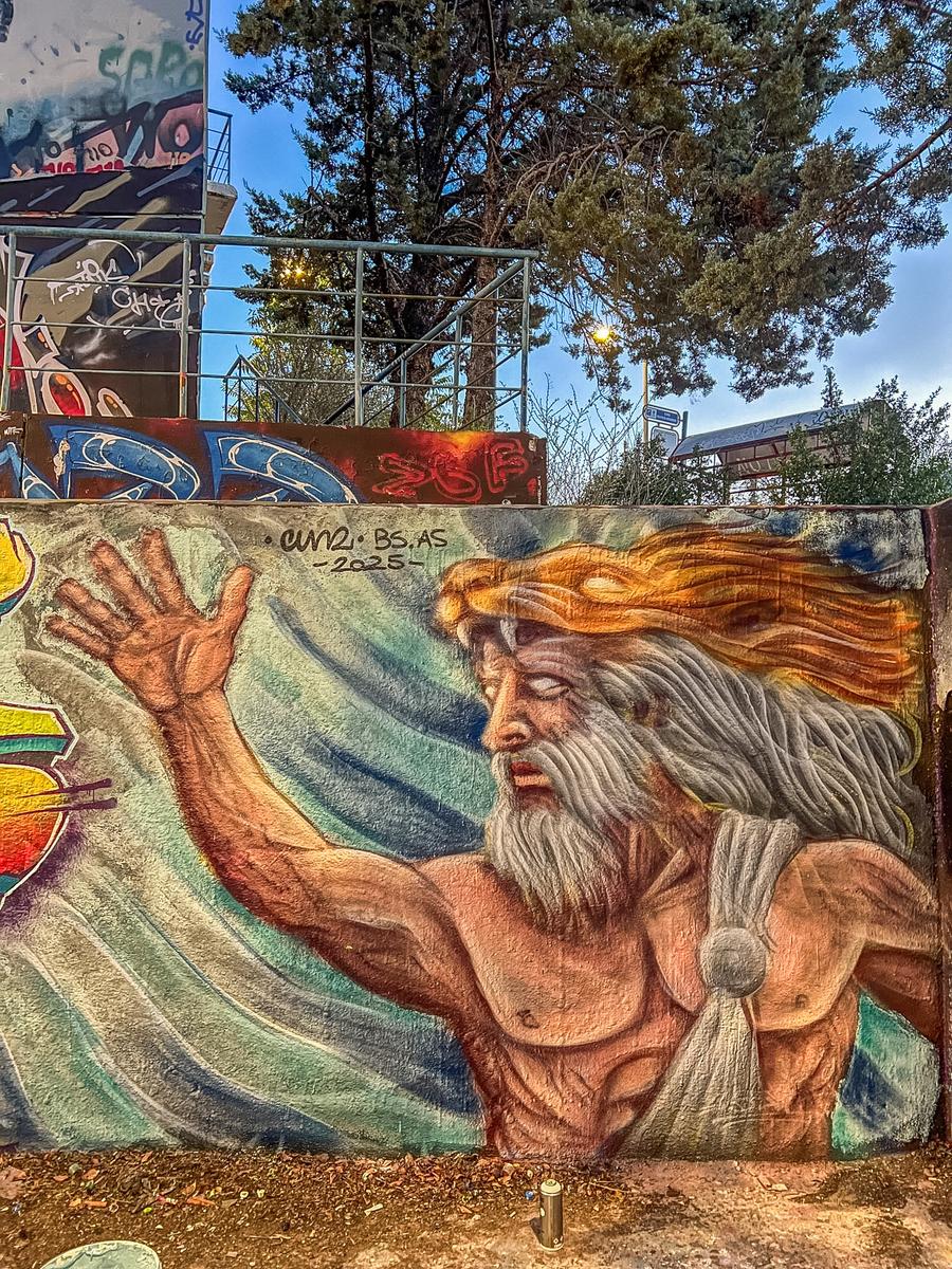 Zeus mural by Cundo Marchi in Athens, Greece, view 4